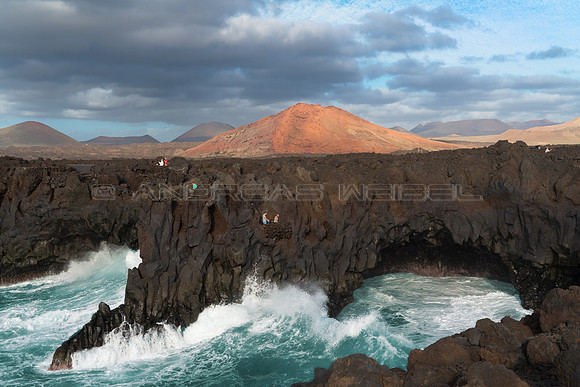 Oleaje en Los Hervideros - Costa de Yaiza.