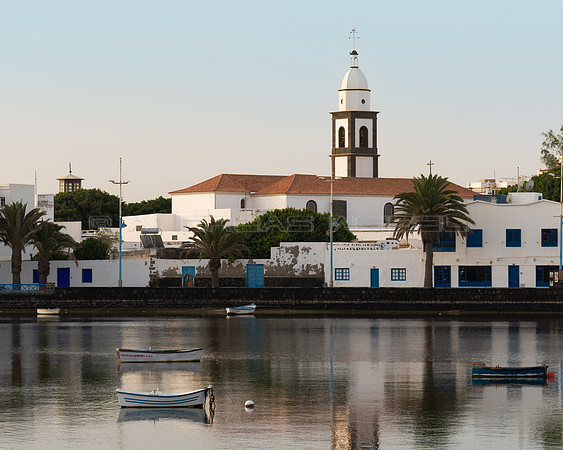 Iglesia de San Ginés (desde el Charco) - Arrecife.