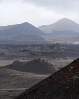 Paisaje lunar con higueras - Parque Nacional de Timanfaya, Lanza