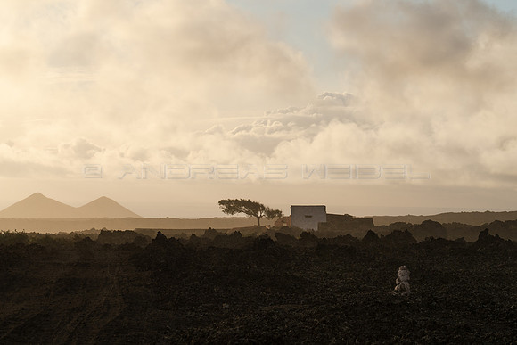 Llueve sobre lava - La Geria.