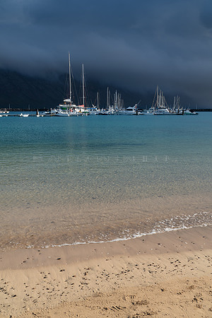 Puerto con contraste - Caleta del Sebo, La Graciosa.