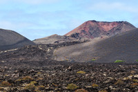 Volcán y colada - El Señalo en el P. N. de Timanfaya.