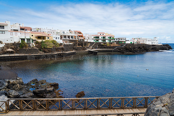 Tamaduste - Pueblo con puerto natural, El Hierro.