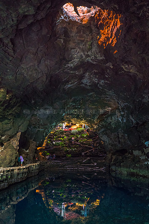 Tubo con chimenea - Jameos del Agua, Lanzarote