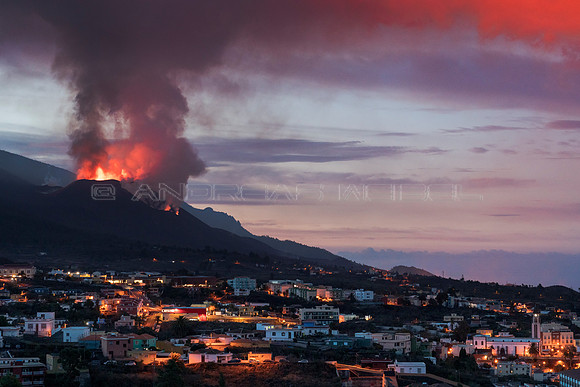 Otro día con volcán - El Paso, La Palma.