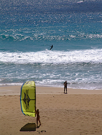 Kitesurf en la playa de El Cotillo