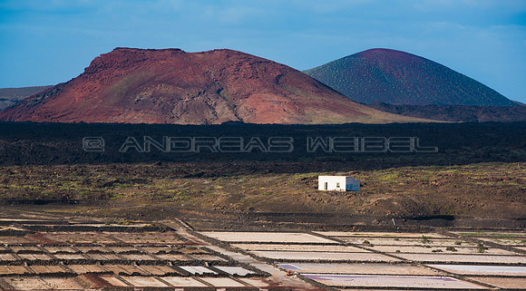 Apero entre salinas y volcanes - Salinas de Janubio.