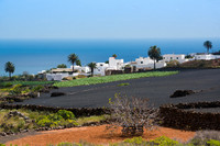 Cultivos y pueblo de Tabayesco - Haria.