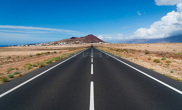 Carretera al volcán - Soo, Teguise.