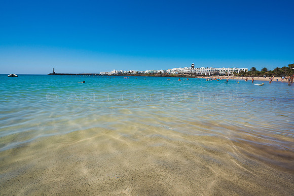 Texturas en el agua y la arena de la Playa de Las Cucharas - Cos