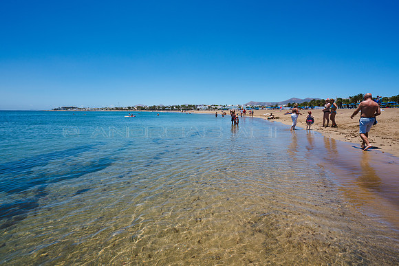 Aguas tranquilas en la Playa de Los Pocillos - Matagorda, Tías.