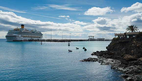 Vista panorámica al Puerto de los Mármoles en la capital lanza