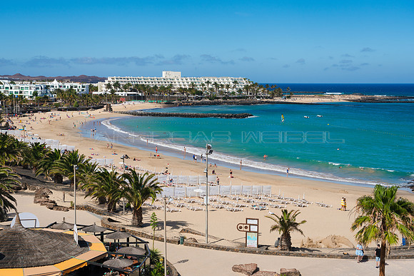 Vista a la Playa de Las Cucharas - Costa Teguise