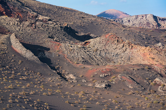Potpurrí volcánico en las laderas del volcán Señalo - Parque