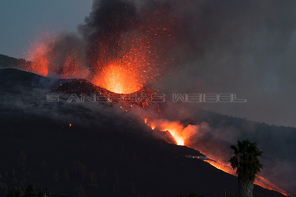 Erupción Volcán Cumbre Vieja - La Palma, Islas Canarias.