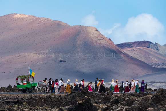 Romería ante Timanfaya - Romería de los Dolores, Lanzarote.