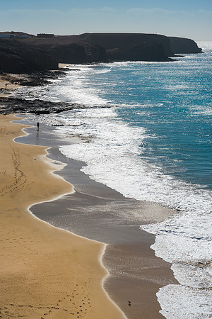 Costa de la Playa del Pozo - Papagayo, Playa Blanca.