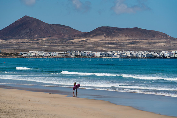 ¡A por las olas! - Playa de Famara, Teguise.