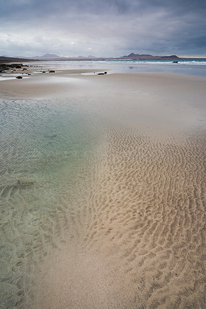 Nubes sobre la Playa de Famara - Teguise, Lanzarote.