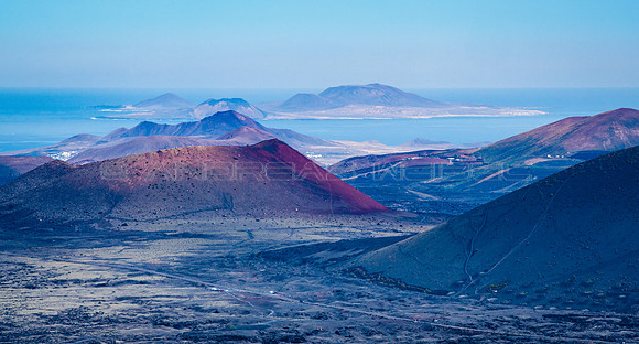 Vista a La Graciosa desde el Guardilama - Lanzarote, Canarias