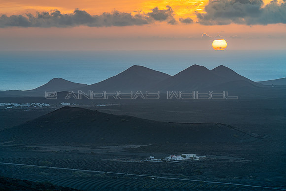 ¡Hasta mañana! - Puesta de sol desde la región vinícola de L