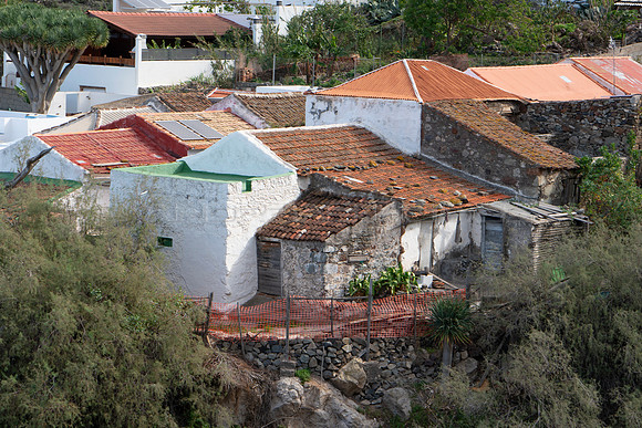 Tejados en el caserío de El Dragillo - Anaga, Tenerife.
