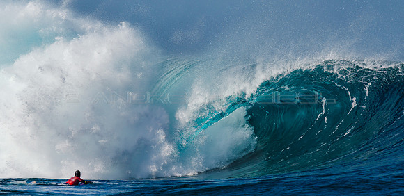 El desafio - "Explota" una ola durante el Quemao Class 2020 - La Santa, Lanzarote