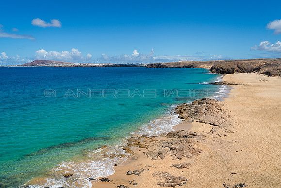 Vista a la Playa del Pozo y Playa Blanca - Costa de Papagayo, Ya
