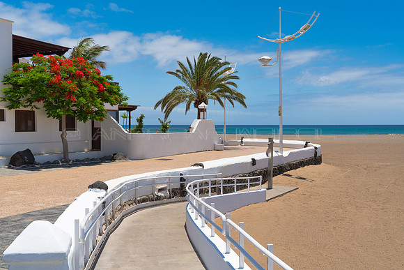 Playa con acceso - Playa Honda, San Bartolomé.