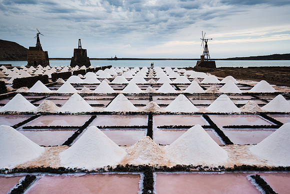 De paseo por las Salinas de Janubio - Lanzarote, Canarias
