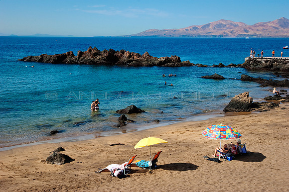 Playa Chica en Puerto del Carmen - Lanzarote, Islas Canarias