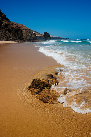 Rocas en la playa de Cofete - Jandía, Fuerteventura