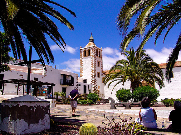 Plaza de la Iglesia - Betancuria, Fuerteventura
