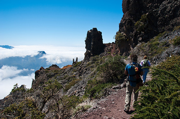 Un sendero por las nubes - Roque de los Muchachos, La Palma