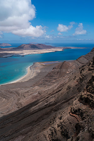 Vista de Risco - Risco de Famara y el archipiélago chinijo.