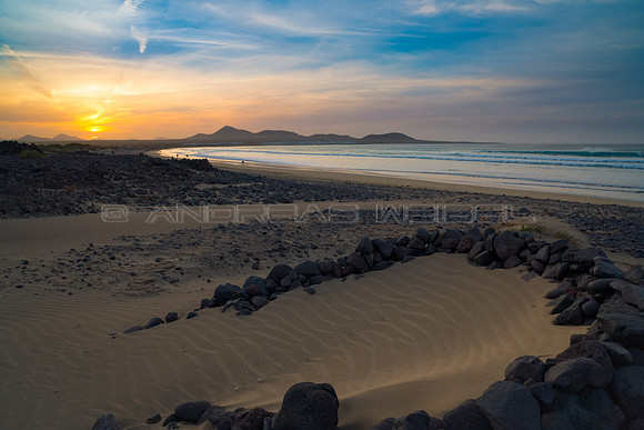 Zoco con arena - Playa de Famara