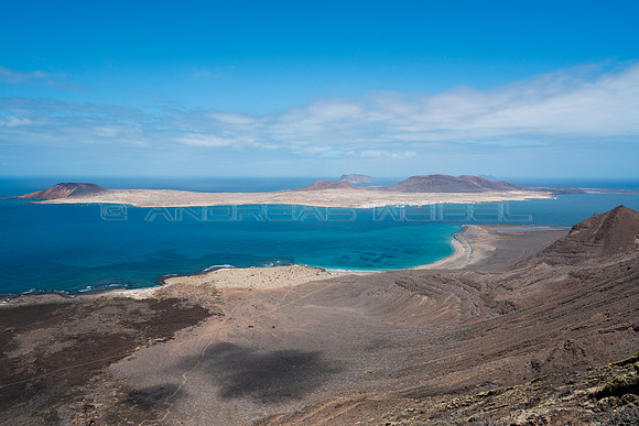 Una vista "clásica" a La Graciosa (desde el Camino de las Vuelt